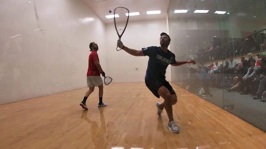 Does The Ball Have To Bounce In Racquetball?